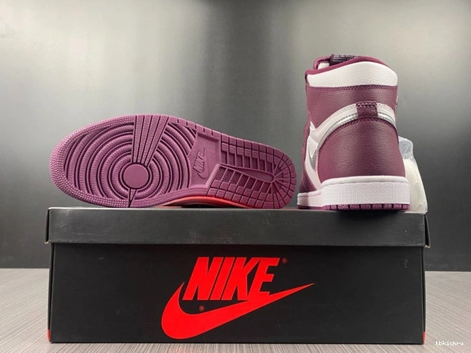 Rep TBK Retro Jordan1 Bordeaux 3717 WrinkleFree 555088- OG 1028